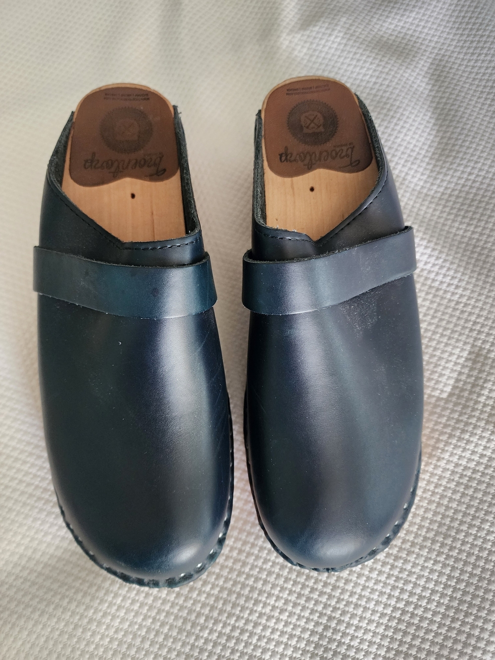 Troentorp Women’s Blue Greish Leather Clogs with Lug Sole